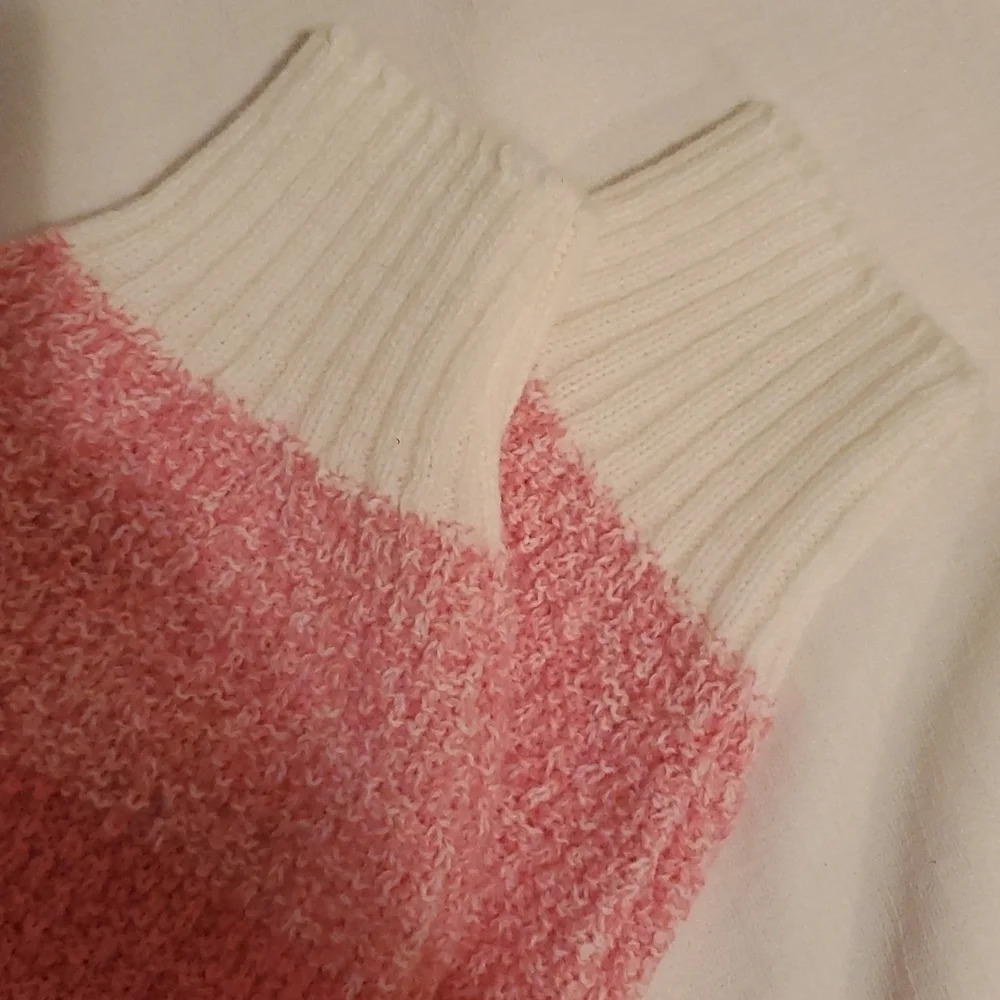 Vintage Centennial Knits Ltd pink & white v-neck sweater made … - Picture 12 of 16